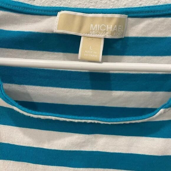 Michael Kors Blue and White Ruched Top Size Large - Picture 4 of 6